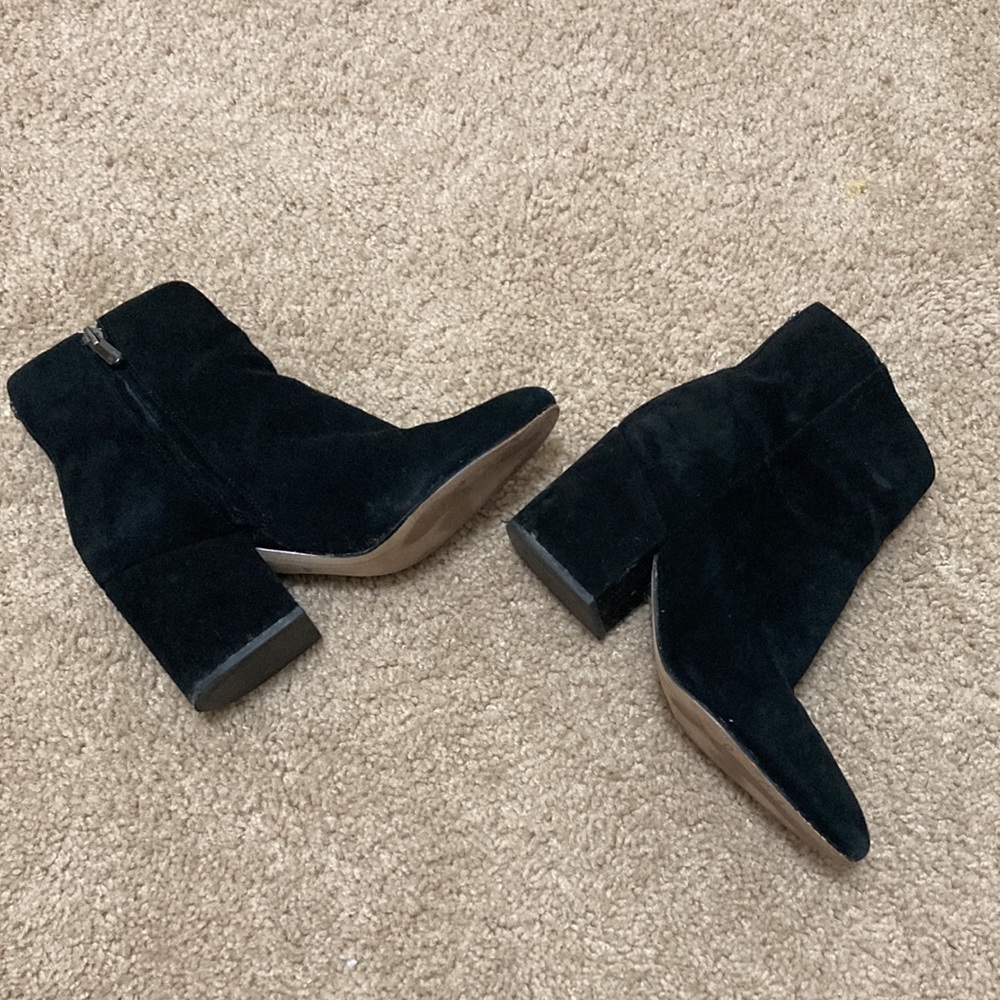 Sam Edelman size 6.5 black booties